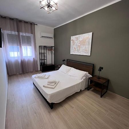 נאפולי Medusa Duomo Guest House מראה חיצוני תמונה