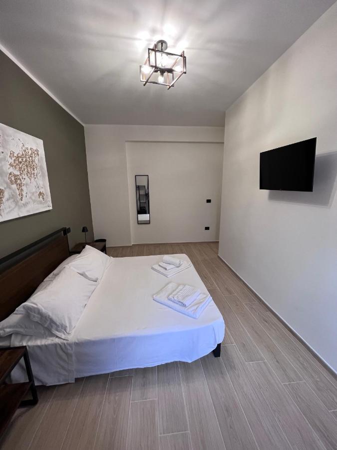 נאפולי Medusa Duomo Guest House מראה חיצוני תמונה