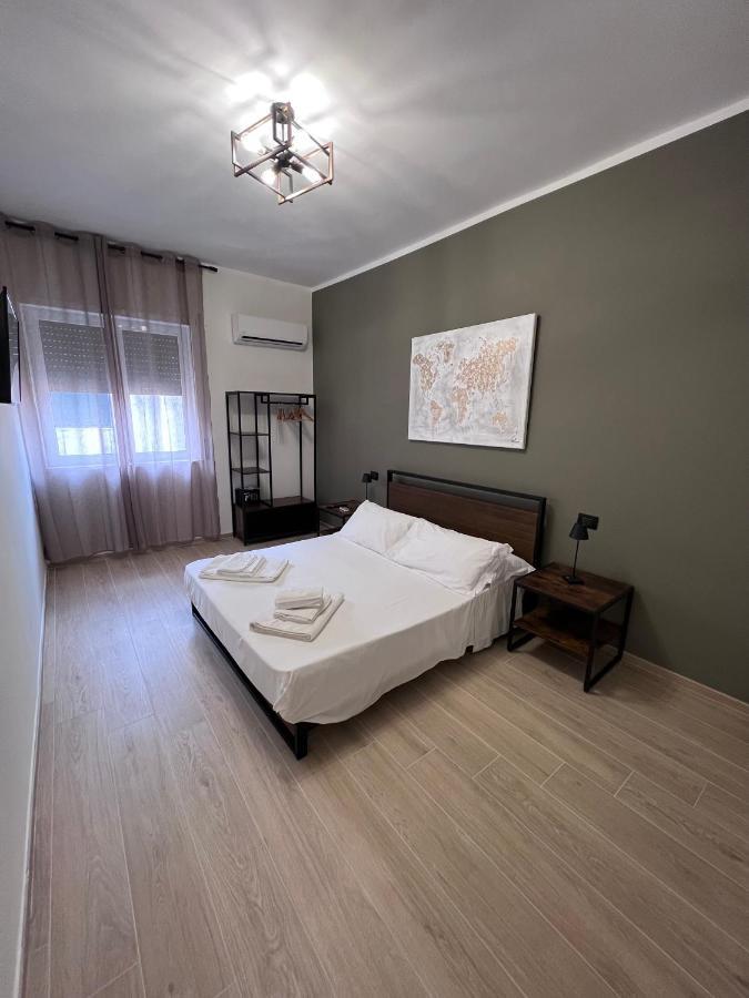 נאפולי Medusa Duomo Guest House מראה חיצוני תמונה