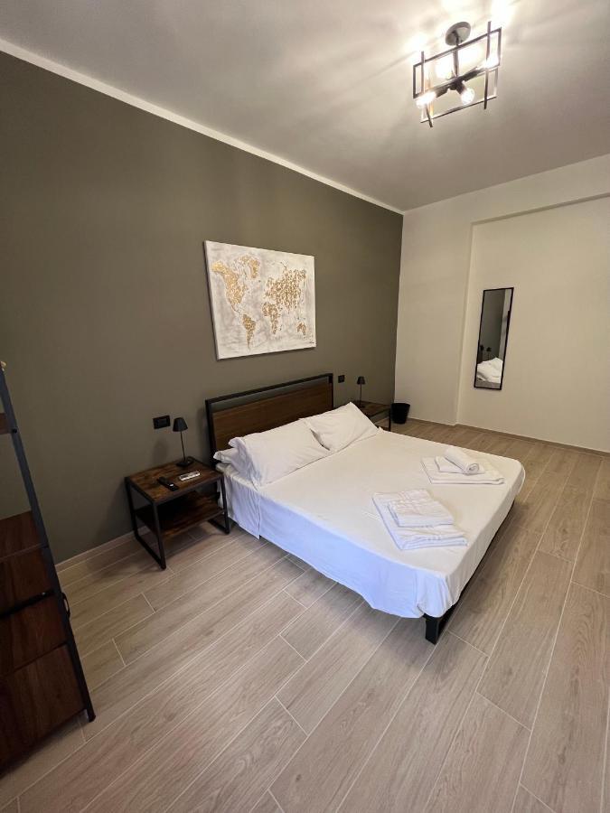 נאפולי Medusa Duomo Guest House מראה חיצוני תמונה