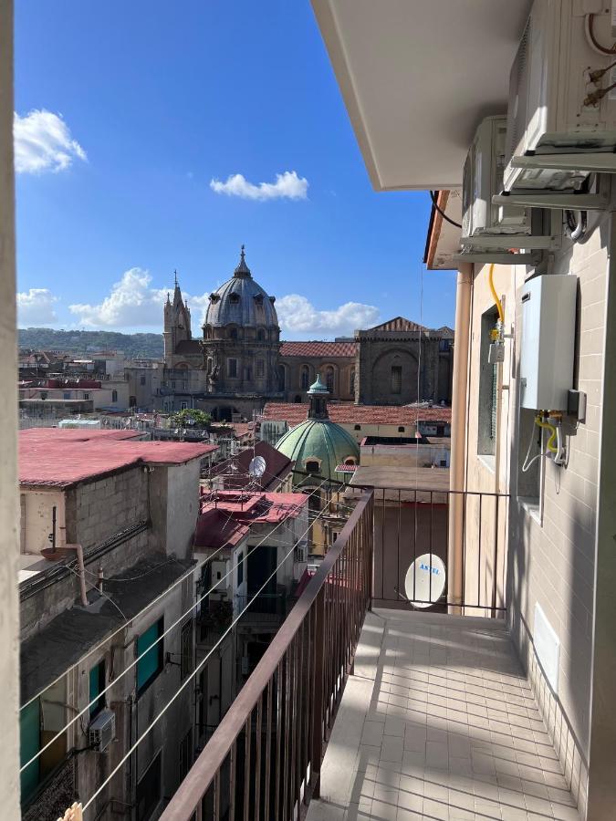 נאפולי Medusa Duomo Guest House מראה חיצוני תמונה