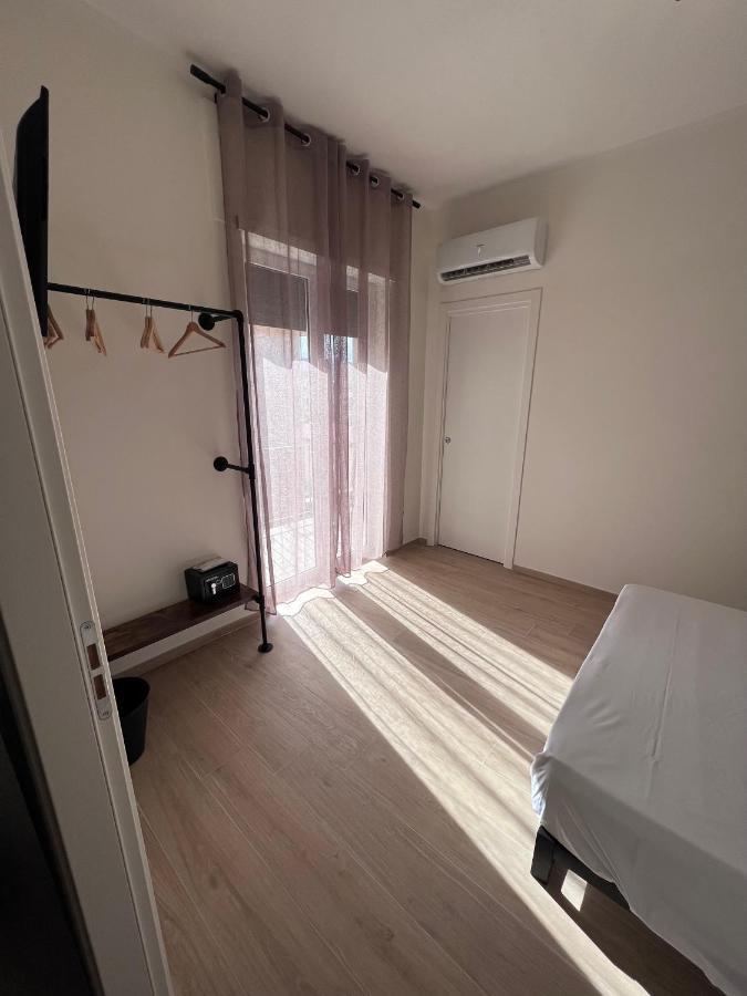 נאפולי Medusa Duomo Guest House מראה חיצוני תמונה