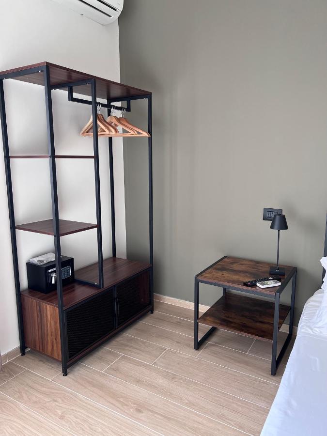 נאפולי Medusa Duomo Guest House מראה חיצוני תמונה